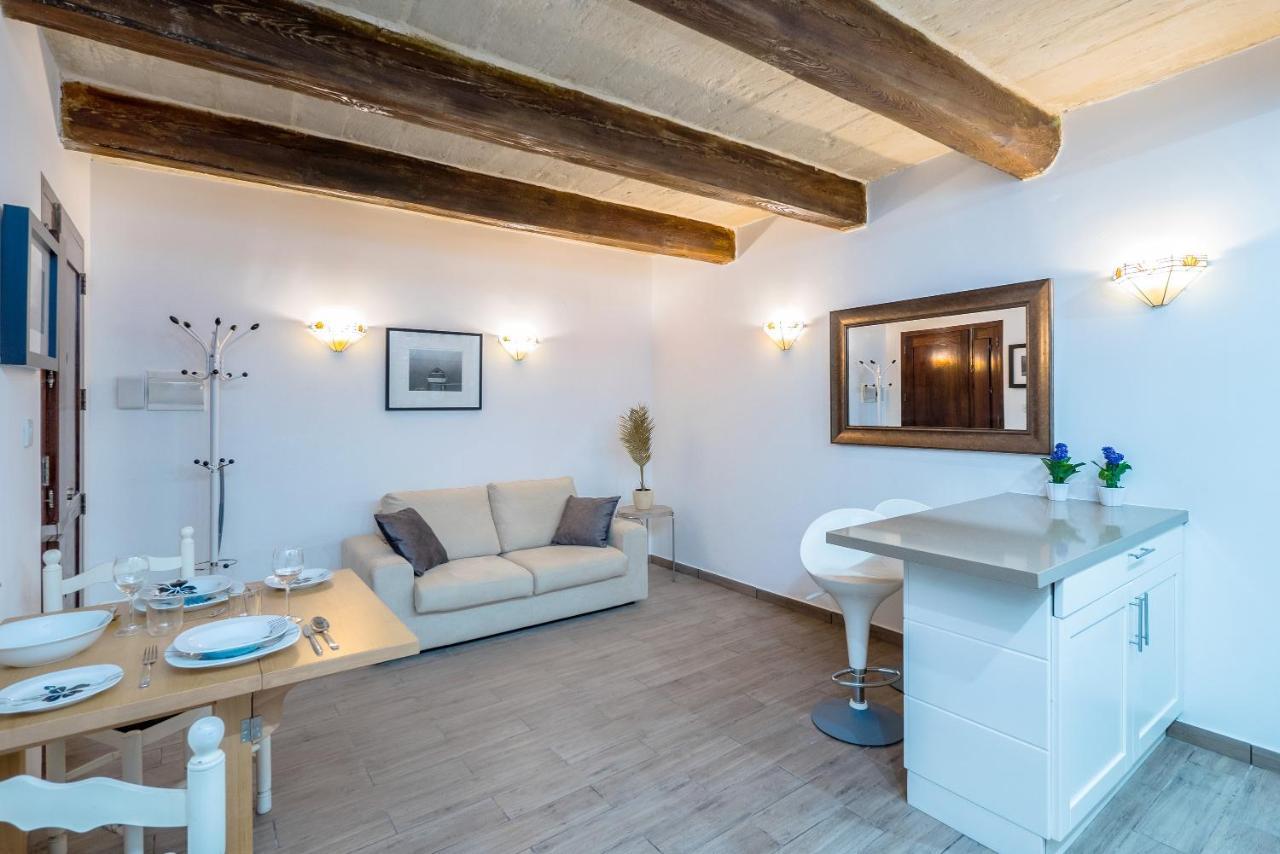 Valletta Main Street Apartment Deluxe ภายนอก รูปภาพ