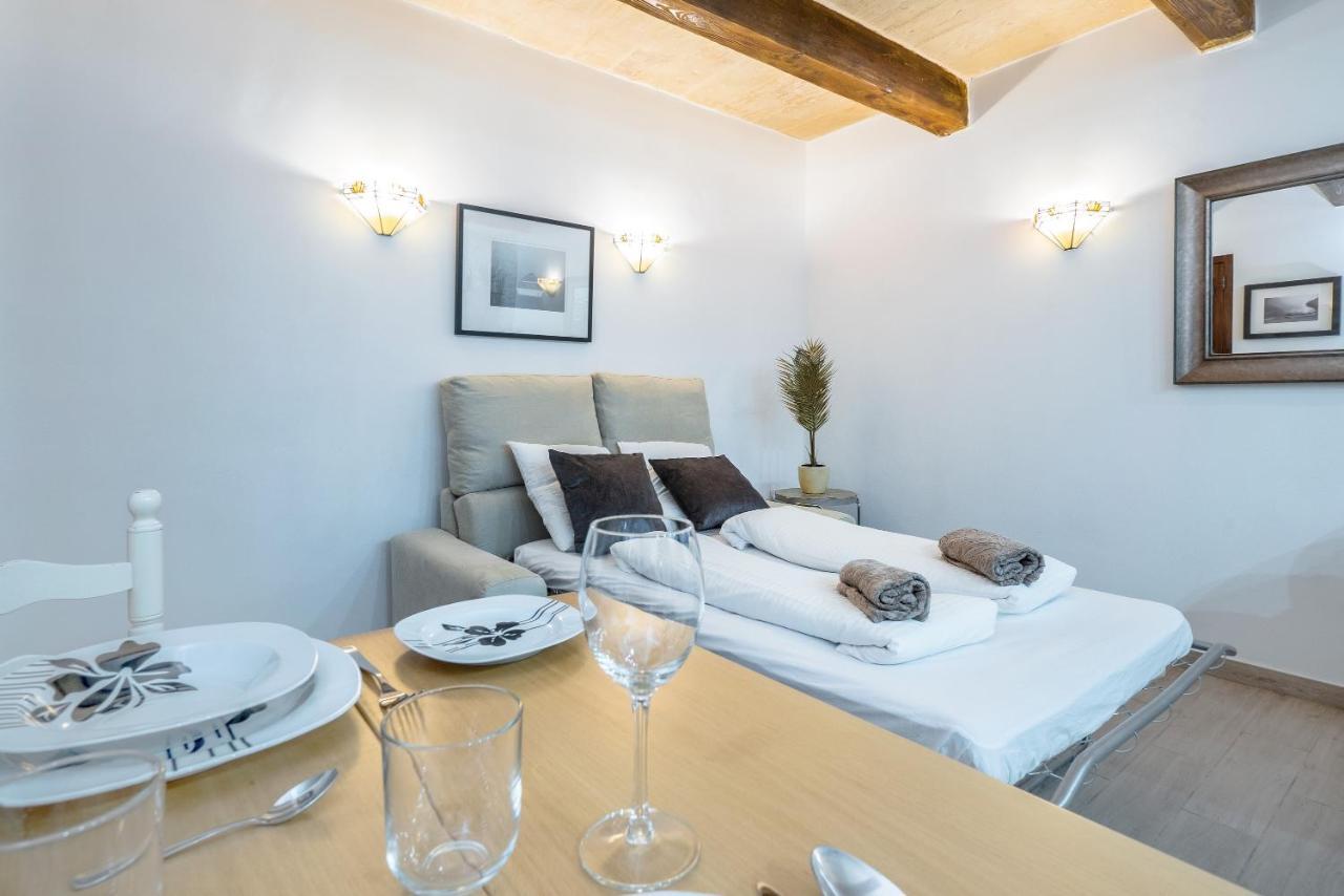 Valletta Main Street Apartment Deluxe ภายนอก รูปภาพ