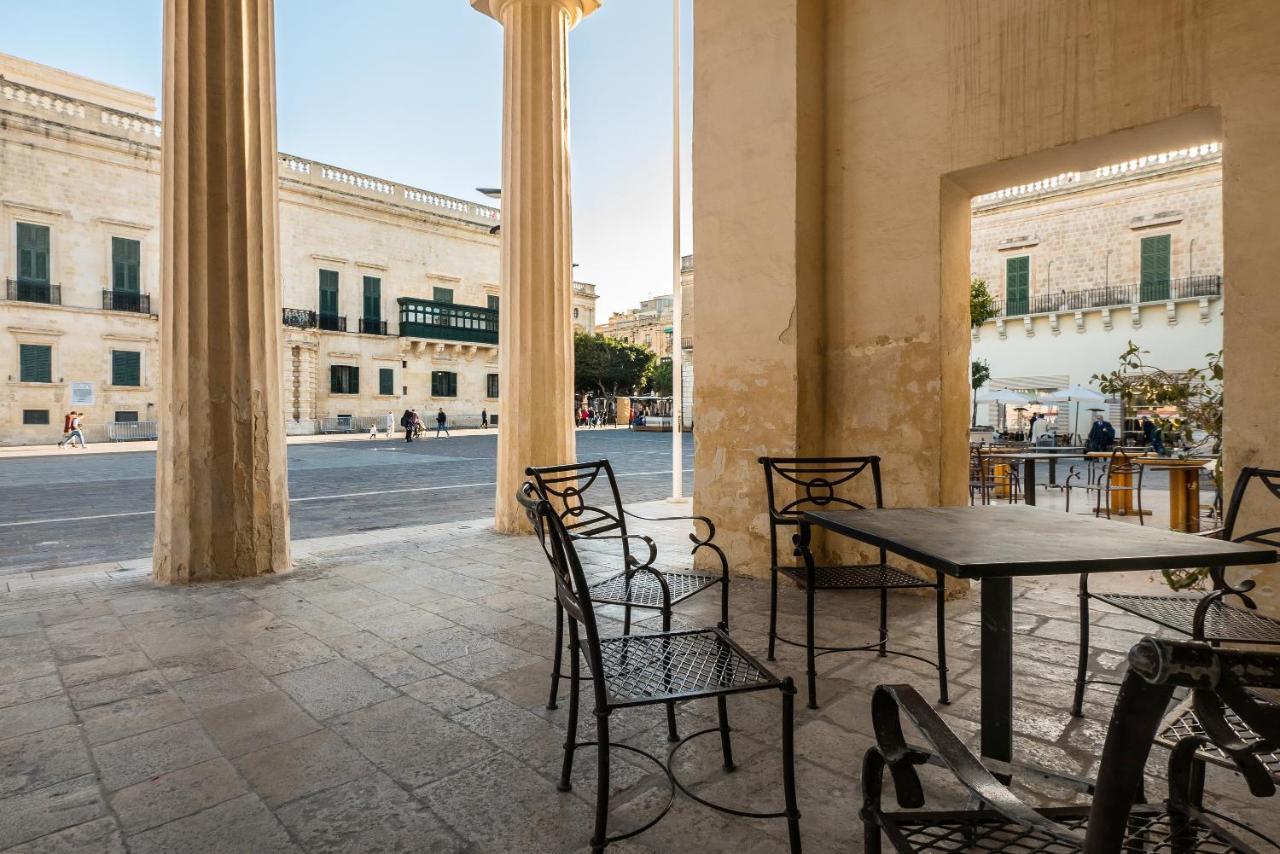Valletta Main Street Apartment Deluxe ภายนอก รูปภาพ
