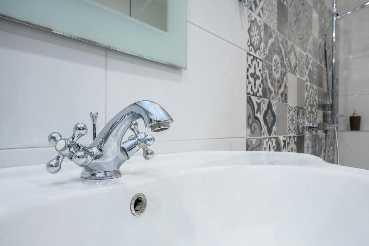 Valletta Main Street Apartment Deluxe ภายนอก รูปภาพ